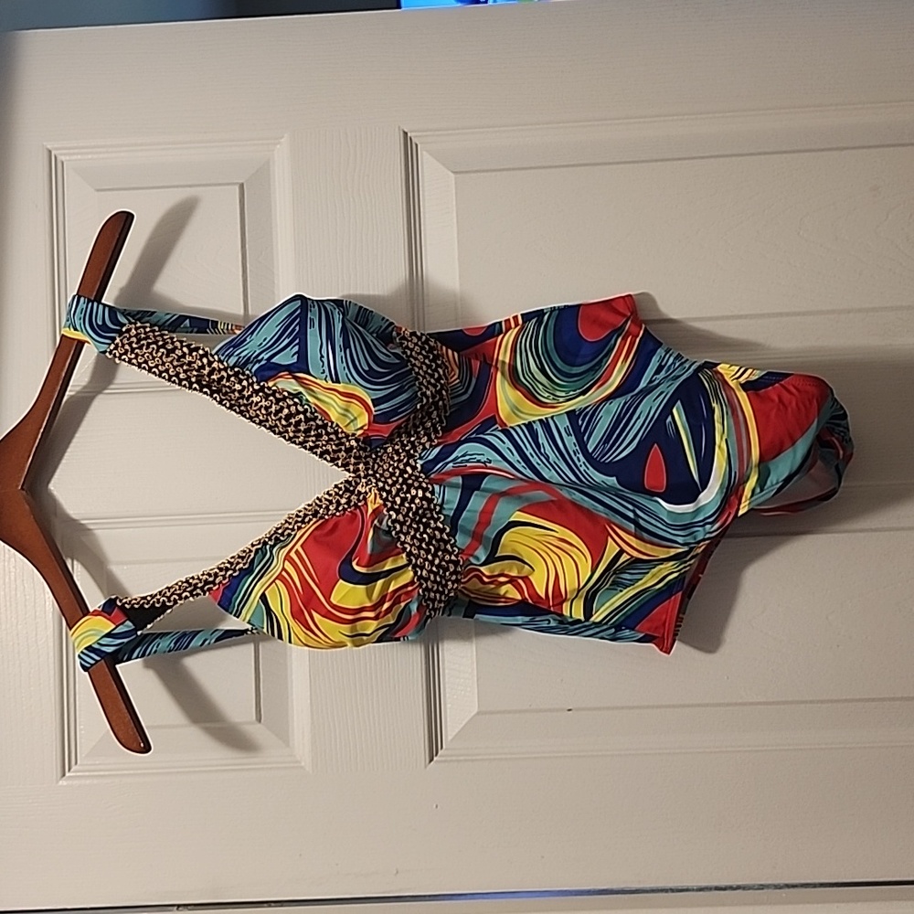 NEW SWIMSUIT